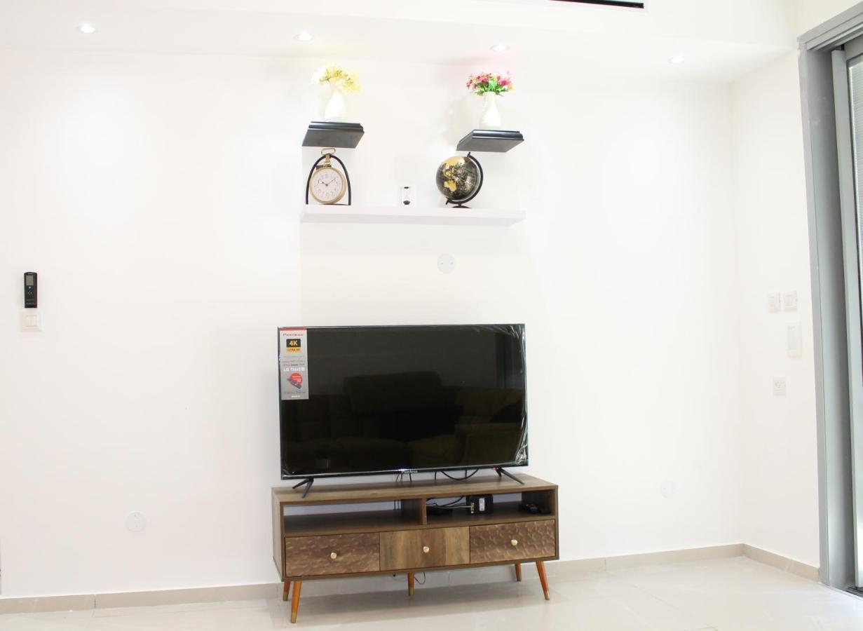 Seaside Serenity: Private Jacuzzi and Kosher Comfort Ashkelon Exterior photo